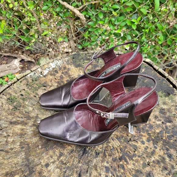 Vintage Women Leather Brown Strap Sandals By Martinez Valero Size 7/Women Dress - Picture 8 of 9